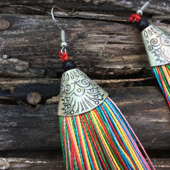 Gorgeous Tassel Earrings Antique Silver Multicolor - Picture 5 of 6
